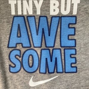 NIKE 2 piece set. Size 0-6 months. Brand New, Never Worn & with Tags!!